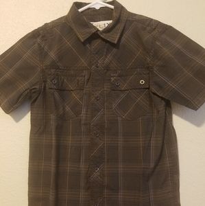 Boys button down shirt - size medium